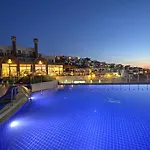 Crystal Bodrum 4*