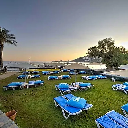 Crystal Bodrum 4*